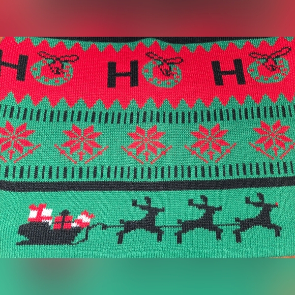 Christmas knit sweater skirt by Merry Wear Green,Red, and Black Size Medium - Picture 2 of 5